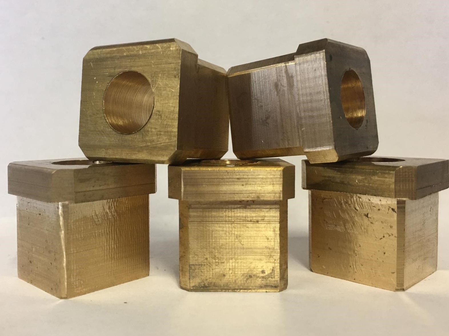 IN230B  IC Lower Door Bronze Bushing